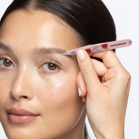 Disney's Aurora Slant Tweezer